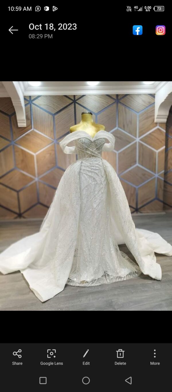 Wedding dress